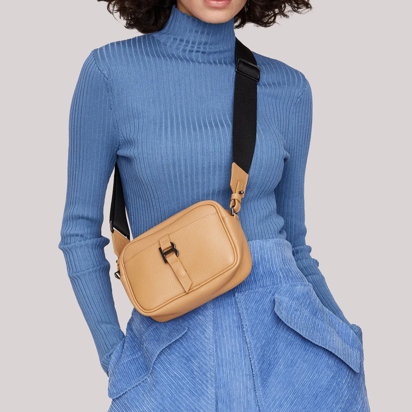Best Sale Botkier Baxter Camera Crossbody Camel