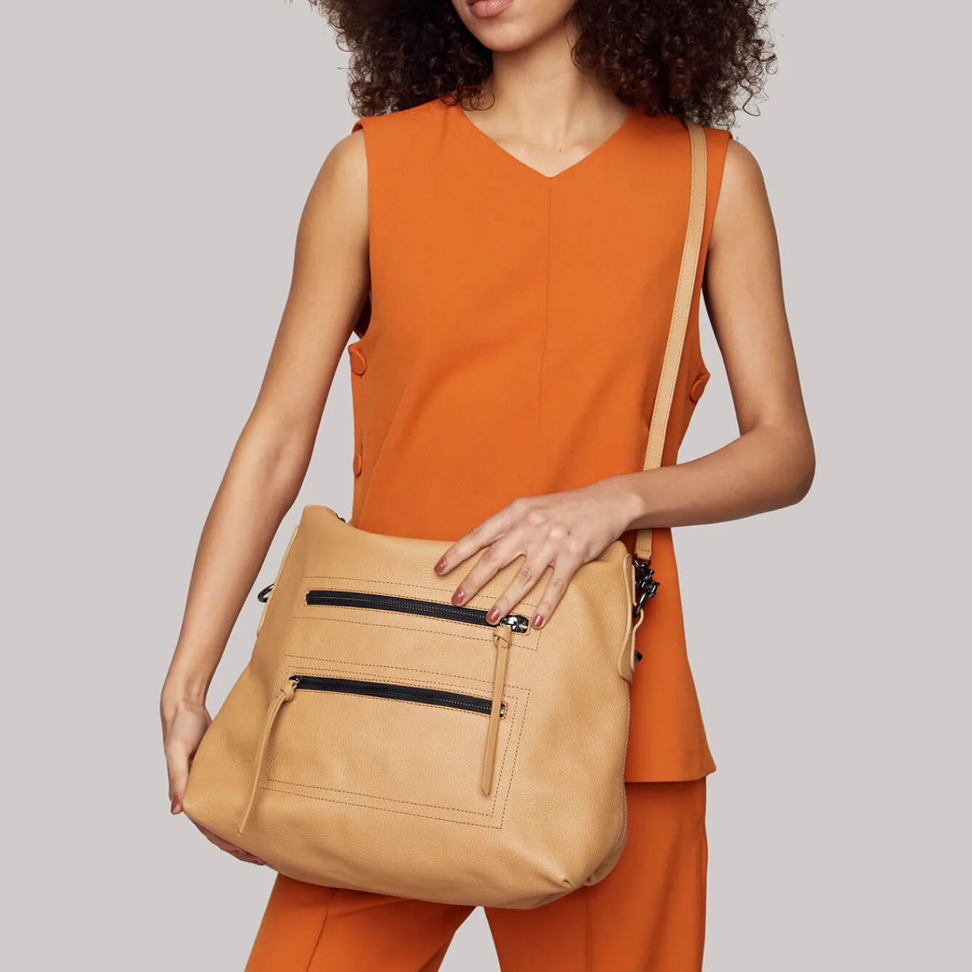 Discount Botkier Chelsea Bucket Camel