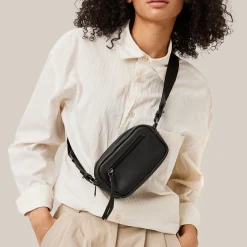 Fashion Botkier Chelsea Mini Camera Crossbody Black