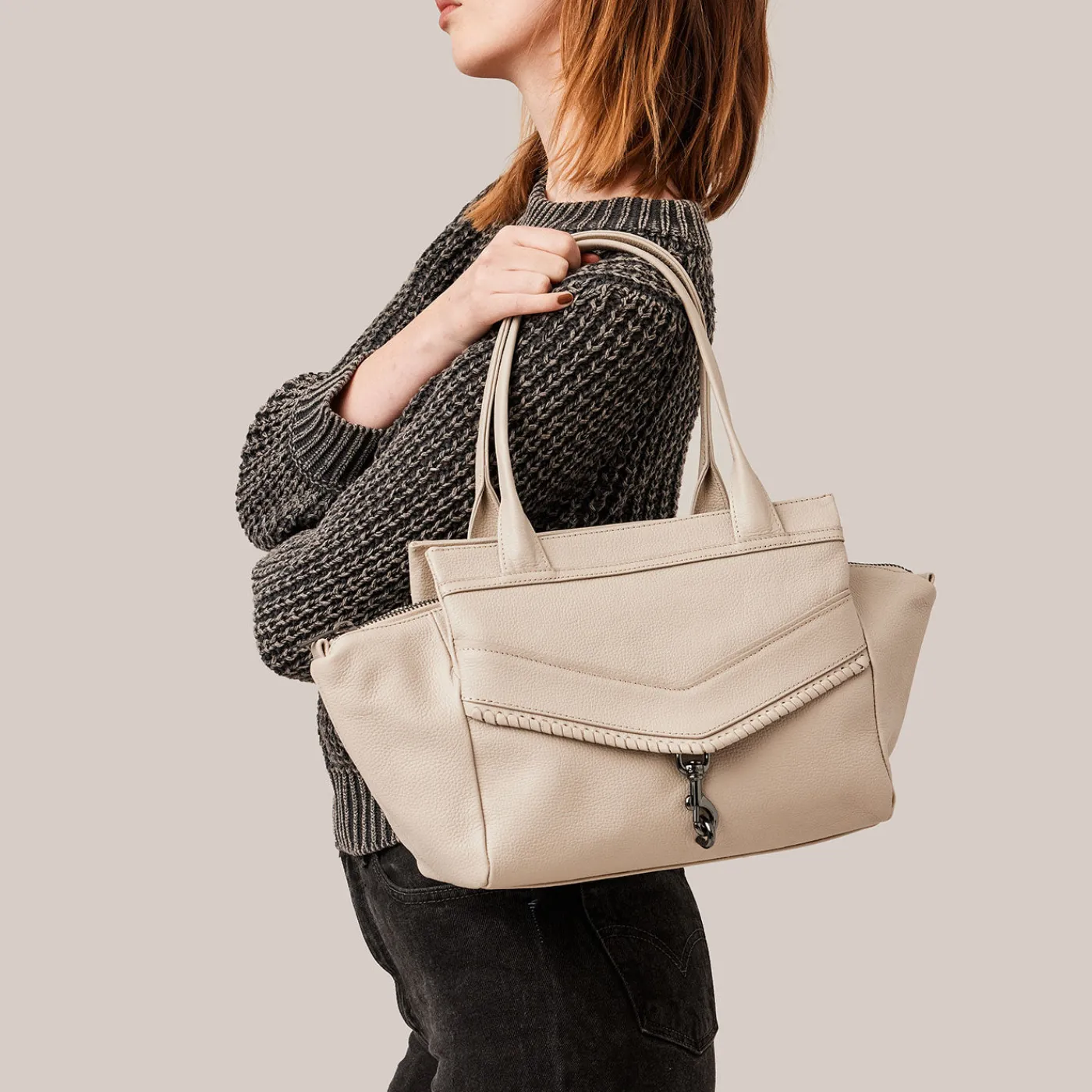 Store Botkier Trigger Satchel Dove